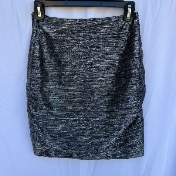 Maje Ruffle Mini Skirt Black Silver Shimmer Womens Size Small - Picture 7 of 7